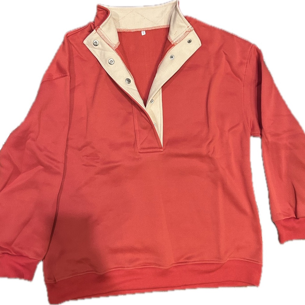Woman's cozy vibrant Coral Pullover with Cream Collar. NWT size small.